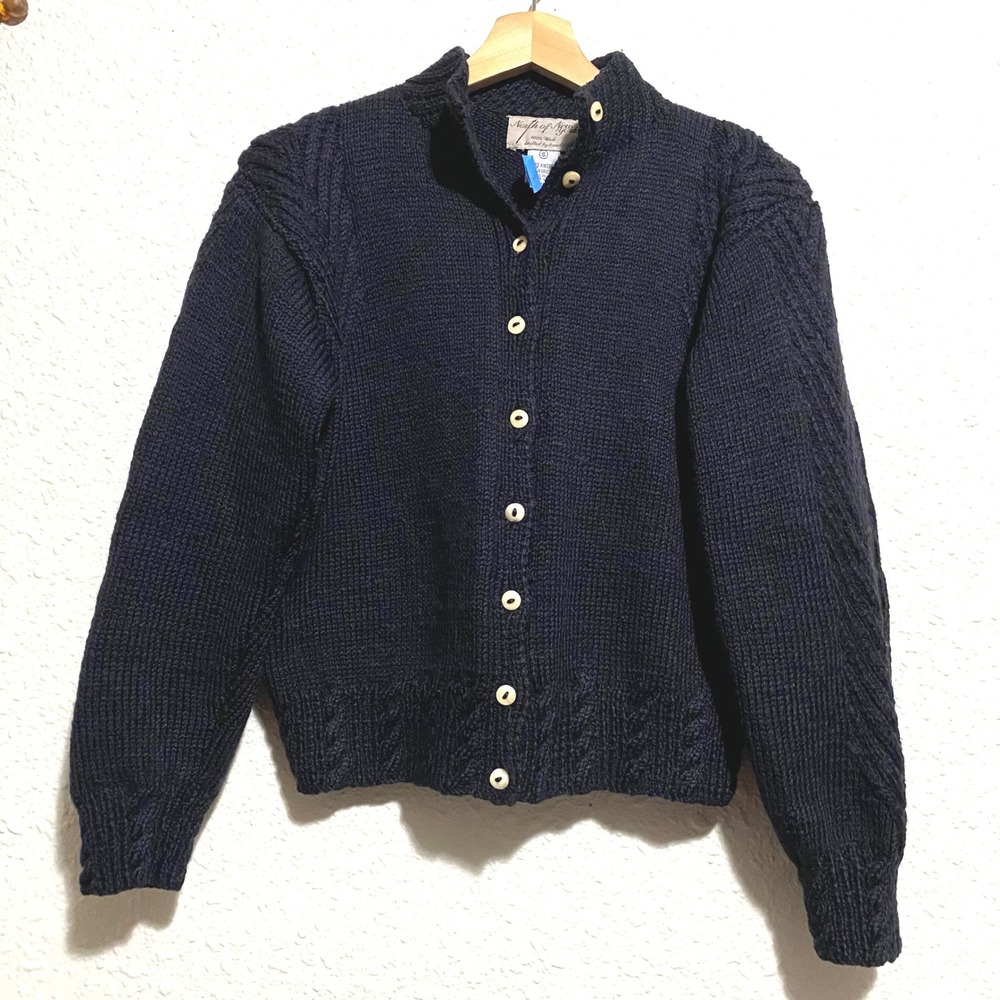 North of New‎ York S Hand Knitted 100% pure virgin Wool vintage Button Cardigan